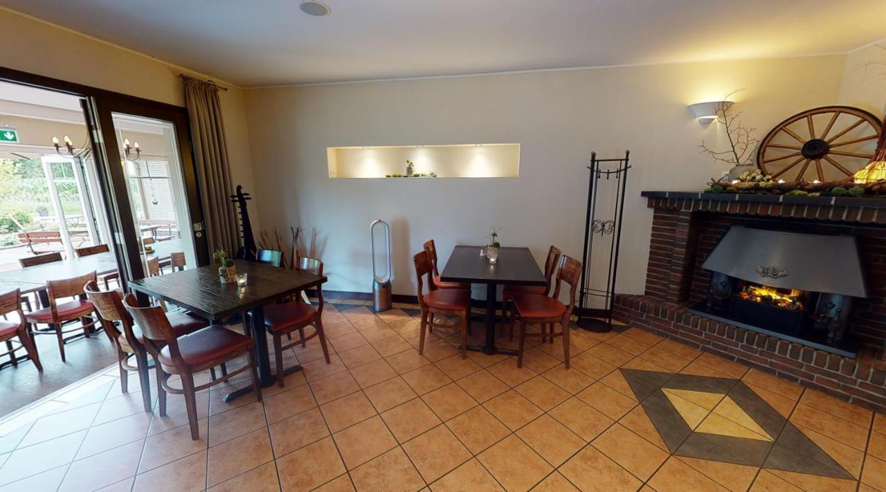 Paga - Parkgaststaette Hotel Ehrenburg Ngoại thất bức ảnh